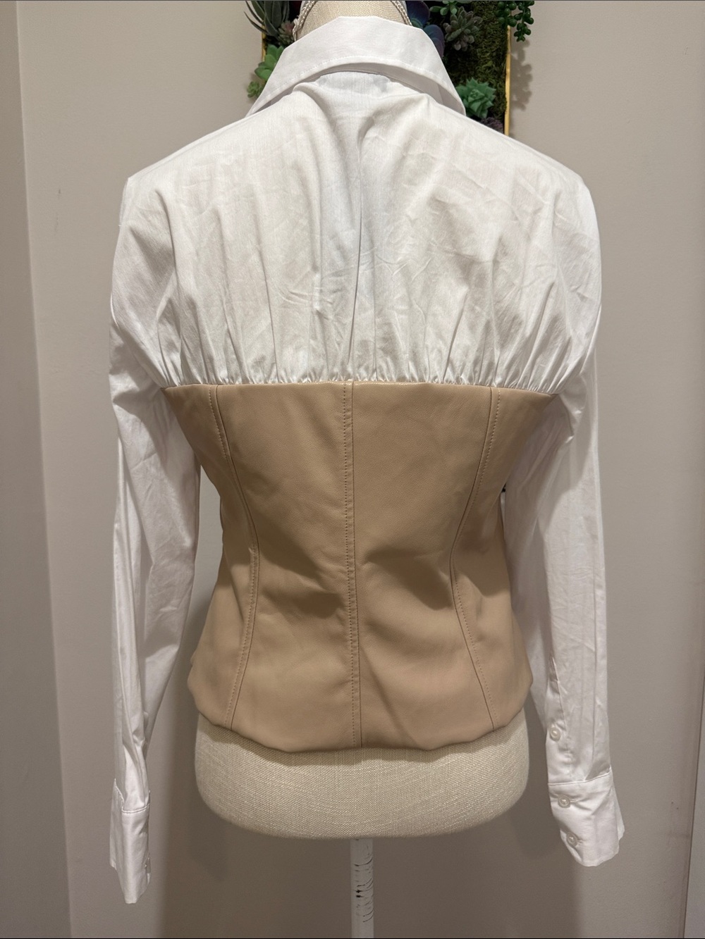NWT Kenneth Cole Solid Poplin Top - Picture 6 of 6